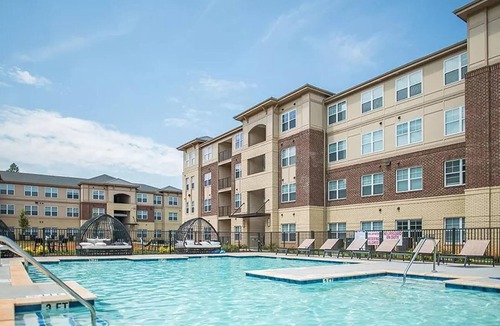 Valley Falls Apartment | Landing | Chic 2BD, Game Room, Pool