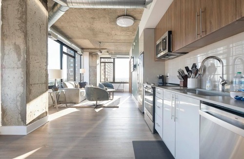 Baileys Crossroads Apartment | Landing | Chic 2BD, Game Room, Gym