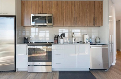 Baileys Crossroads Apartment | Landing | Chic 2BD, Gym, Game Room