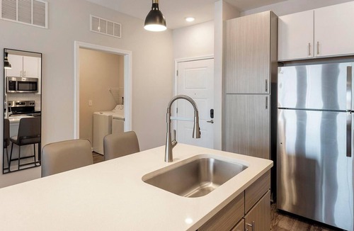 Charlotte Apartment | Landing | Chic 2BD, Pool, Gym