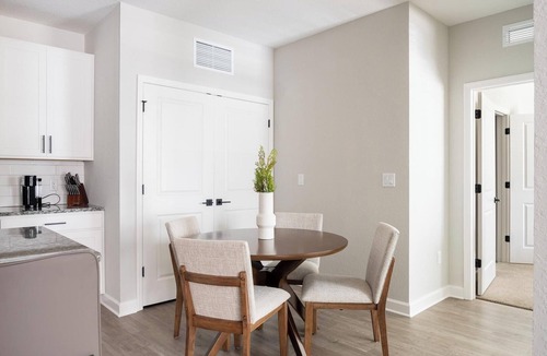 Port Malabar Apartment | Landing | Chic 2BD, Pool, Gym