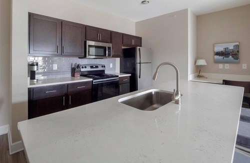 Summerville Apartment | Landing | Chic 2BD, Yoga Studio, Gym