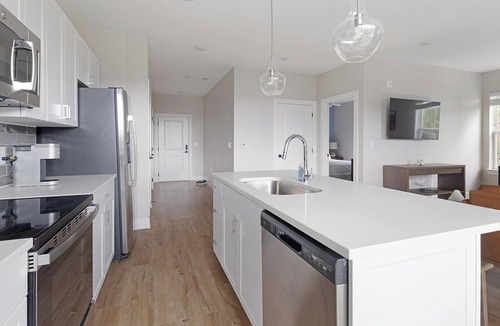 Oakwood Apartment | Landing | Incredible 1BD, Gym, Clubhouse