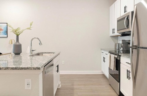 Port Malabar Apartment | Landing | Incredible 1BD, Pool, Gym