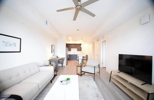 Palmetto Apartment | Landing | Incredible 1BD, Clubhouse, Pool