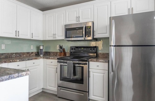 North Port Apartment | Landing | Incredible 2BD, Clubhouse, Gym