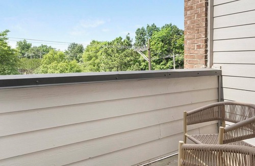 New Pathways Apartment | Landing | Incredible 2BD, Gym, Clubhouse