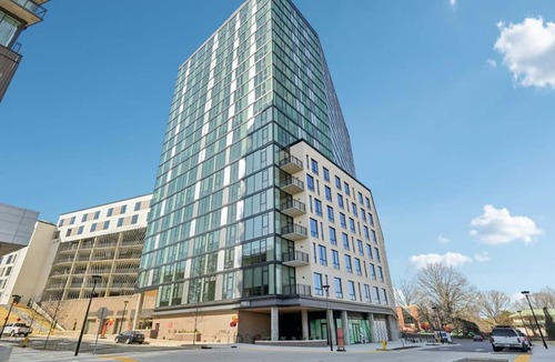 Southwest Raleigh Apartment | Landing | Incredible Studio in Caraleigh
