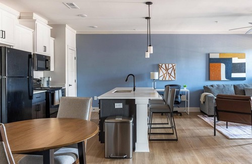 Asheville Apartment | Landing | Modern 1BD, Clubhouse, Gym