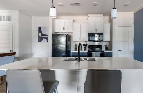 Asheville Apartment | Landing | Modern 1BD, Clubhouse, Gym