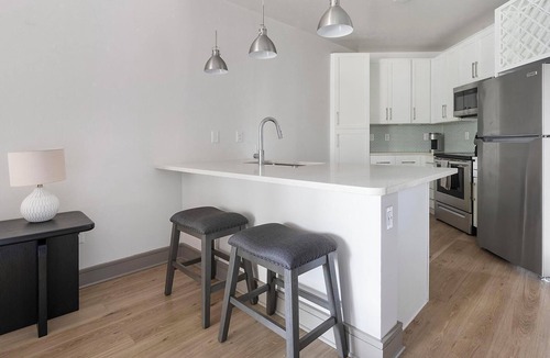 Rural Estates Apartment | Landing | Modern 1BD, Clubhouse, Courtyard