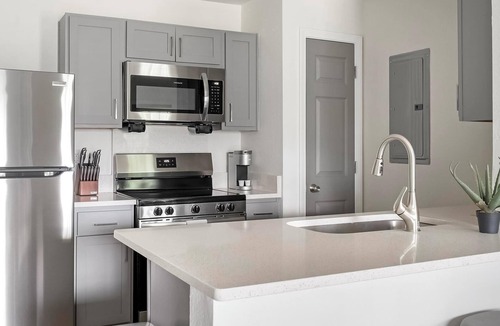 Murfreesboro Apartment | Landing | Modern 1BD, Gym, Game Room