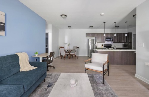 Ooltewah Apartment | Landing | Modern 2BD, Pool, Clubhouse