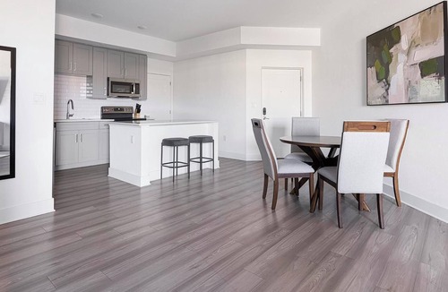 Fort Myers River District Apartment | Landing | Modern 2BD, Rooftop Lounge, Yoga Studio