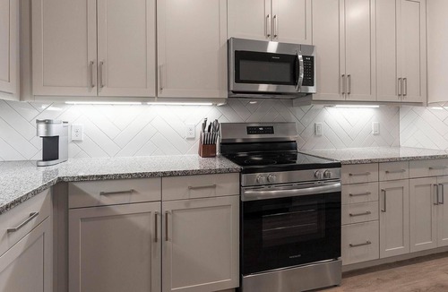 Carolina Forest Apartment | Landing | Modern 2BD, Yoga Studio, Gym