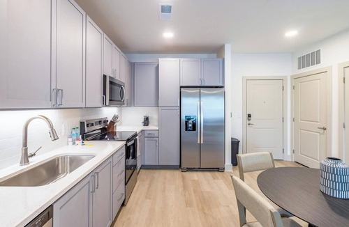 Santa Rosa Beach Apartment | Landing | Modern 1BD, Pool, Gym