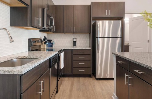 Tarpon Springs Apartment | Landing | Spectacular 2BD, Clubhouse