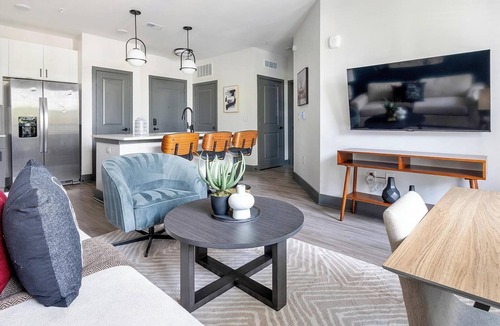 Southbank Apartment | Landing | Spectacular 1BD, Rooftop Lounge