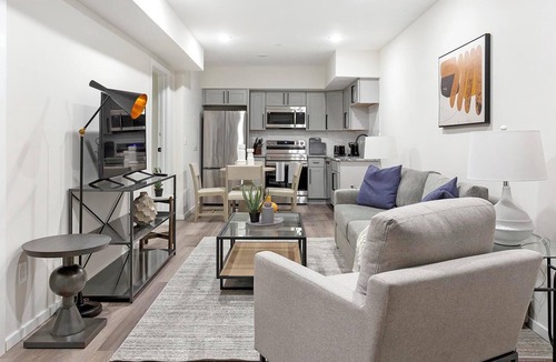 Spruce Hill Apartment | Landing | Spectacular 2BD, Clubhouse, Gym