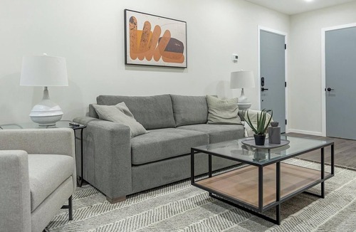 Spruce Hill Apartment | Landing | Spectacular 2BD, Gym, Clubhouse