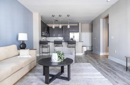 Savannah Apartment | Landing | Spectacular 1BD, Gym, Yoga Studio