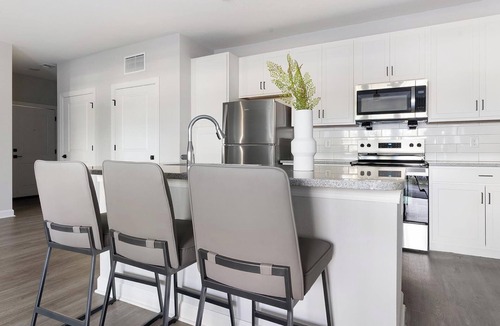 Fort Myers Apartment | Landing | Spectacular 1BD, Pool