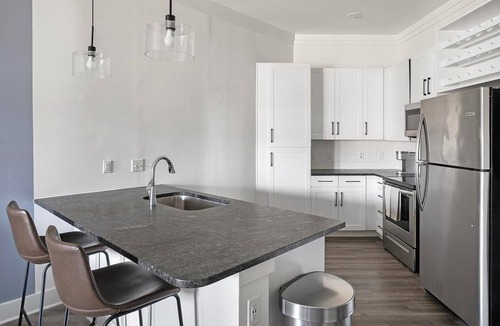 Pooler Apartment | Landing | Spectacular 1BD, Yoga Studio, Gym