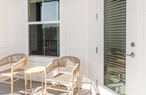 Wimauma Apartment | Landing | Spectacular 1BD, Gym, Clubhouse