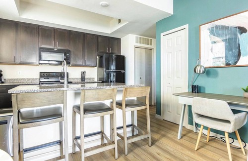 Eastwood Village Apartment | Landing | Spectacular 1BD, Gym, Clubhouse