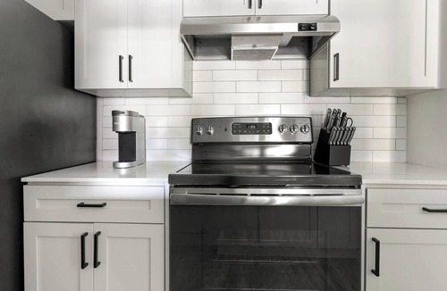 Fruitville Apartment | Landing | Spectacular 2BD, Gym, Clubhouse