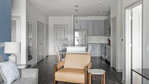 Murfreesboro Apartment | Landing Spectacular 2BD Gym Clubhouse