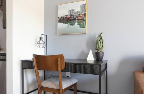 Summerville Apartment | Landing | Spectacular 1BD, Yoga Studio, Gym