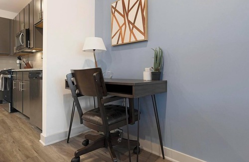 Summerville Apartment | Landing | Stunning 1BD, Gym, Yoga Studio