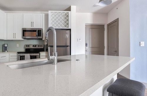 Rural Estates Apartment | Landing | Stunning 1BD, Courtyard, Clubhouse