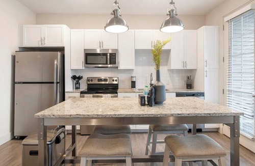 Florida Center Apartment | Landing | Stunning 1BD, Gym, Game Room