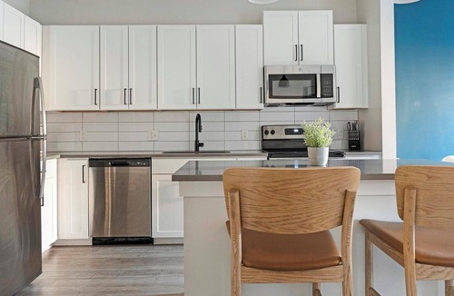 Sugar Hill Apartment | Landing | Stunning 1BD, Yoga Studio, Pool