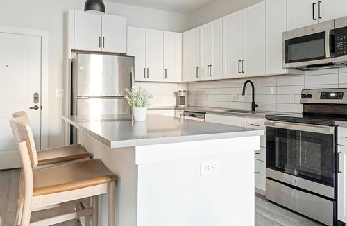 Sugar Hill Apartment | Landing | Stunning 1BD, Yoga Studio, Pool