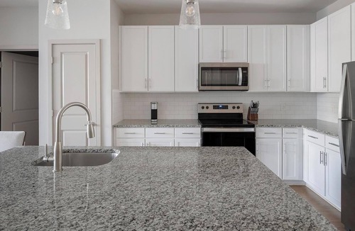 Murfreesboro Apartment | Landing | Stunning 2BD, Clubhouse, Yoga Studio