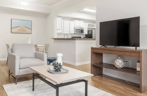 Piedmont Heights Apartment | Landing | Stunning 2BD, Courtyard, Pool