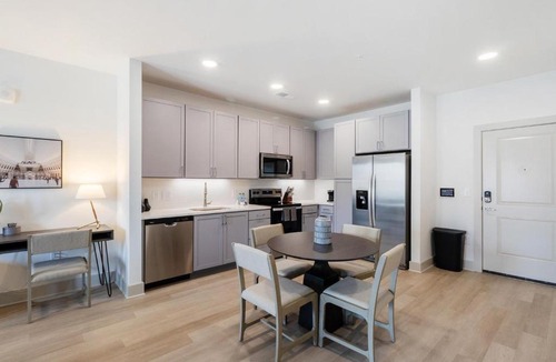 Santa Rosa Beach Apartment | Landing Stunning 1BD Gym Yoga Studio
