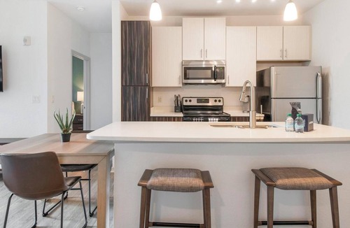 Fairvilla Apartment | Landing | Stylish 1BD, Clubhouse, Gym