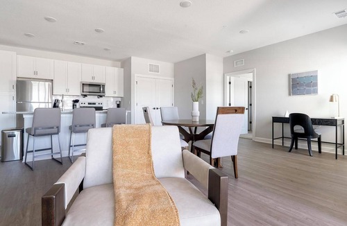Fort Myers Apartment | Landing | Stylish 2BD, Pool