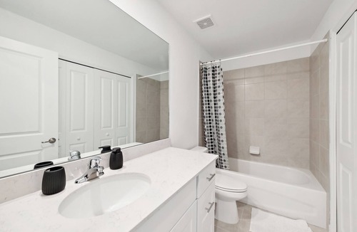Port Charlotte Apartment | Landings at Westport 2022 l 2 Bd 2.5 Bth