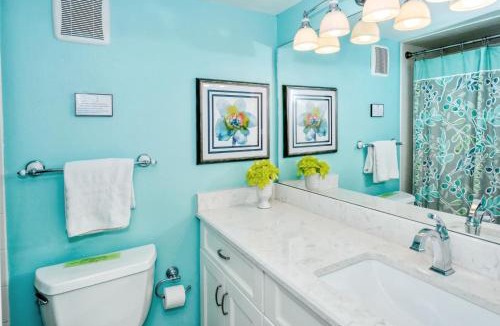 Longboat Key Apartment | LaPlaya 103A Time to relax Enjoy the peaceful, private beach just a shells throw from your door