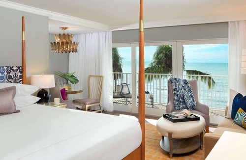 Vanderbilt Beach Resort | LaPlaya Beach & Golf Resort - A Noble House Resort