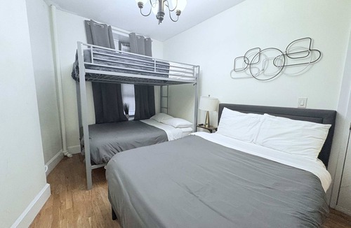 Hell's Kitchen Apartment | Large 2BR Midtown Apartment Walk to Times Square