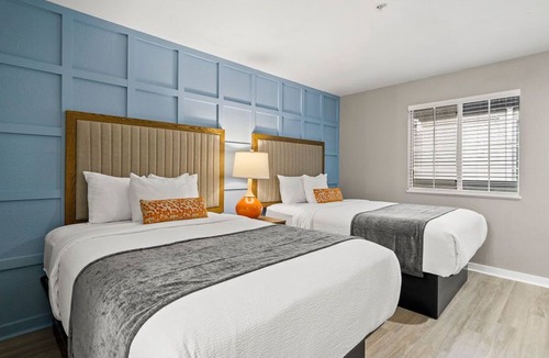 Garden Hills Condo | Large and Modern Two Bedroom Condo Sleeps Six