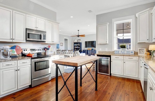 Tybee Island House | Large Beach View Tybee Home | Heated Pool Access