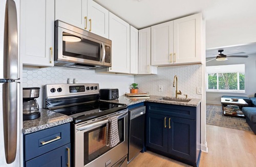 Delray Beach House | Large dog friendly home walking distance to downtown Delray Beach