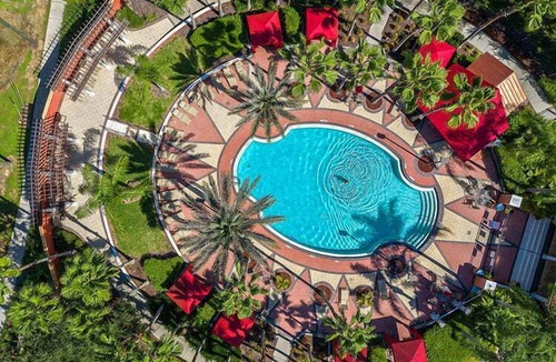 Solana House | Large families 6 Bedrooms, 3 Masters, Games Room, Private Pool and Spa, near Disney